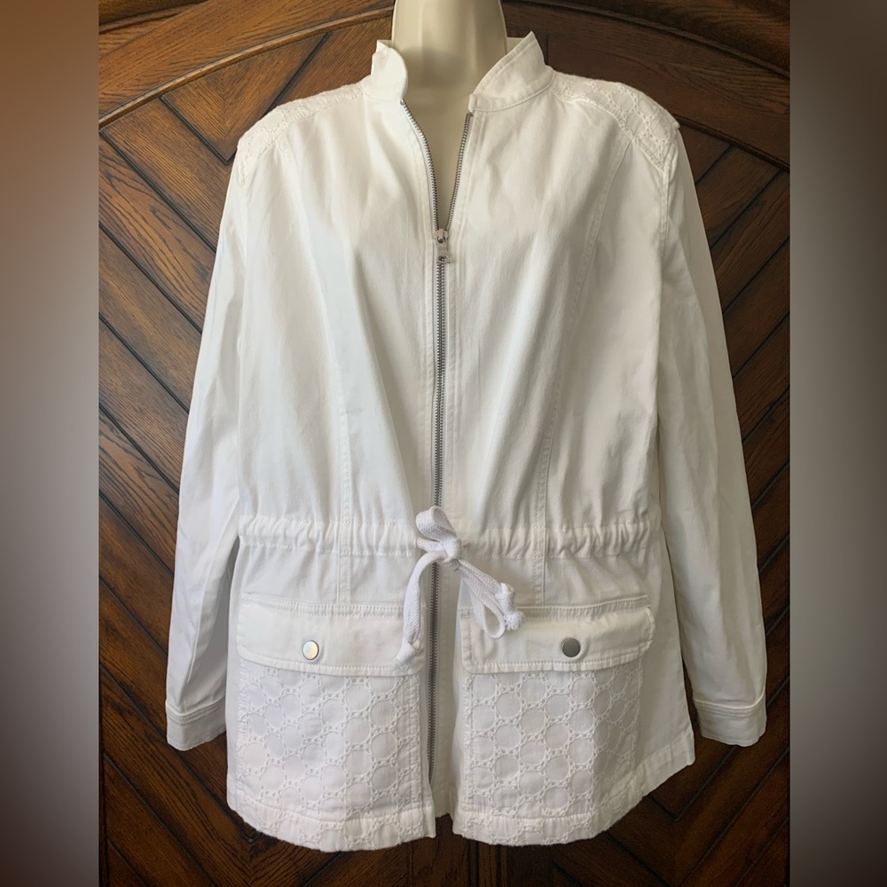 Denim & Co off white jacket size medium